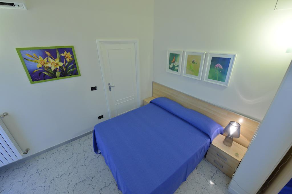 ホテルIl Normanno メザーニェ 部屋 写真
